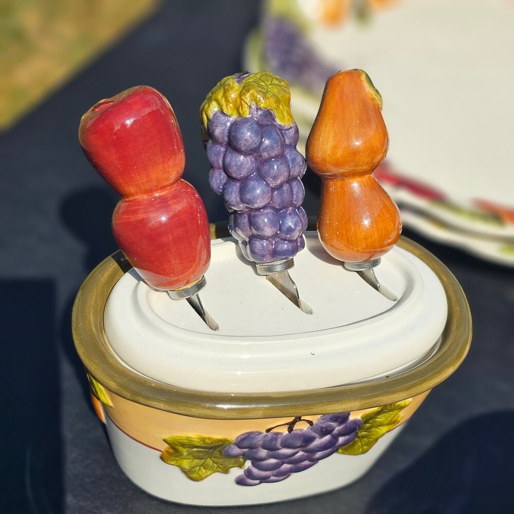 Home Interiors Sonoma Villa Butter Dish W/3 Spreaders Handpainted Earthenware